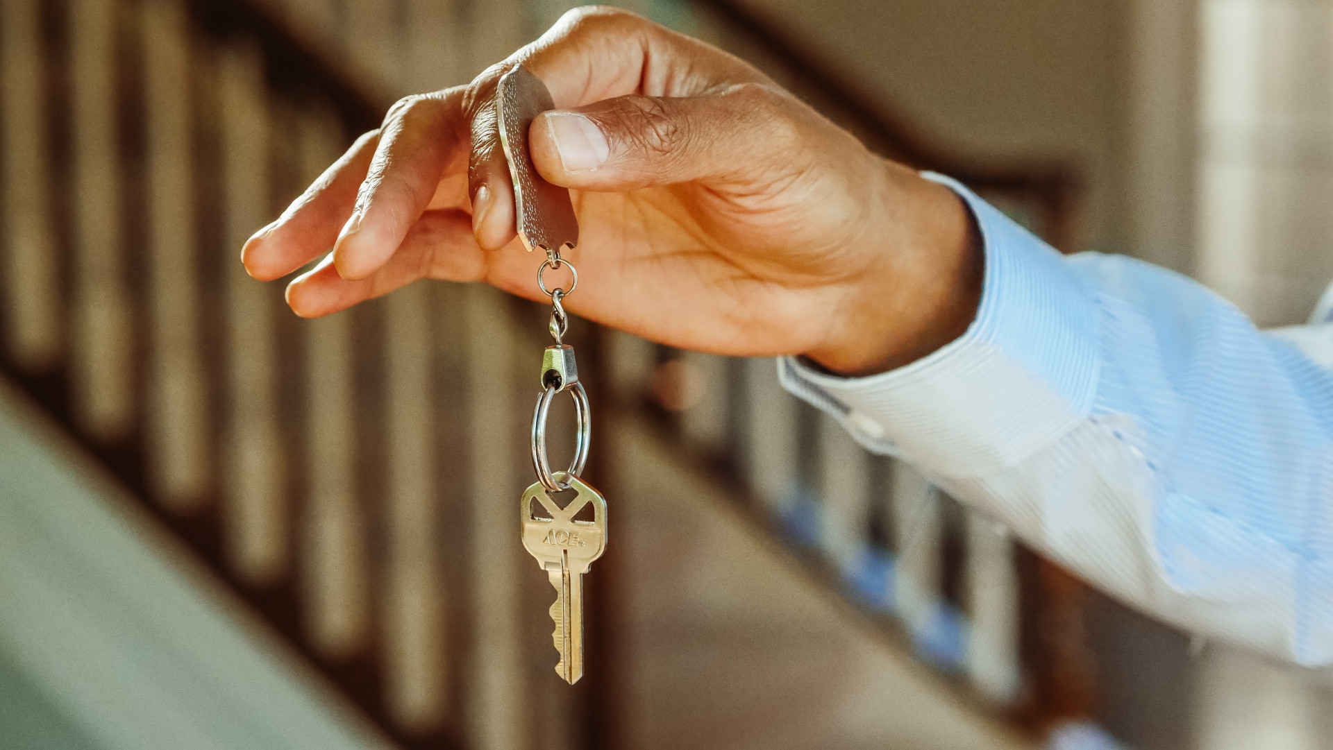 Choisir le bon professionnel pour vos diagnostics immobiliers : les clés du succès